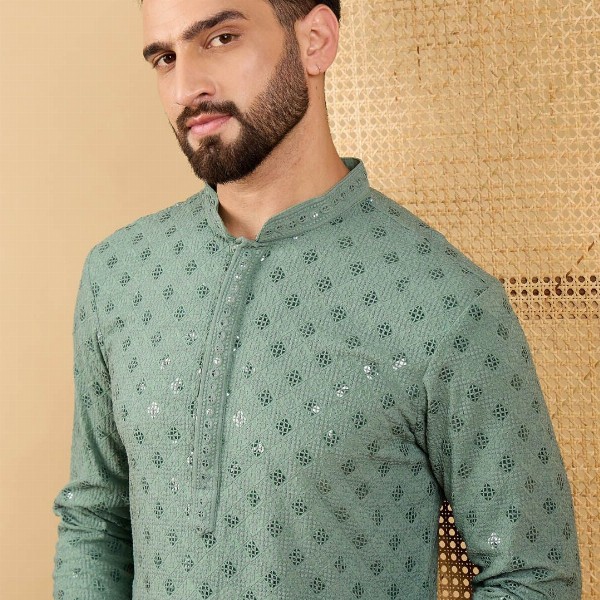 House of Pataudi Men Embellished Straight Kurta