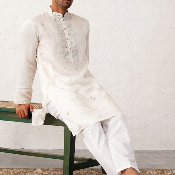 Jompers Floral Embroidered Mirror Work Mandarin Collar Cotton Silk Straight Kurta