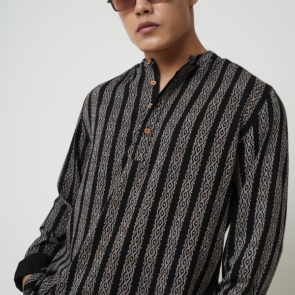 VASTRADO Ethnic Motifs Printed Mandarin Collar Straight Short Kurta