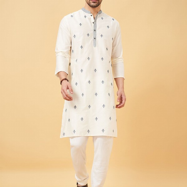 indus route by Pantaloons Ethnic Motifs Embroidered Thread Work Straight Kurta