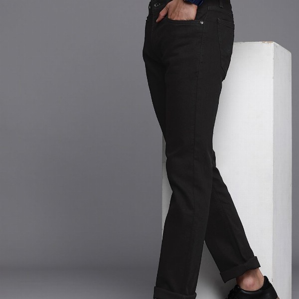 Louis Philippe Jeans Men Black Slim Fit Mid-Rise Clean Look Stretchable Jeans