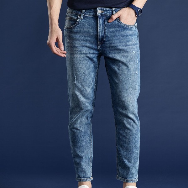 Mast & Harbour Men Slim Tapered Fit Low Distress Light Fade Stretchable Jeans