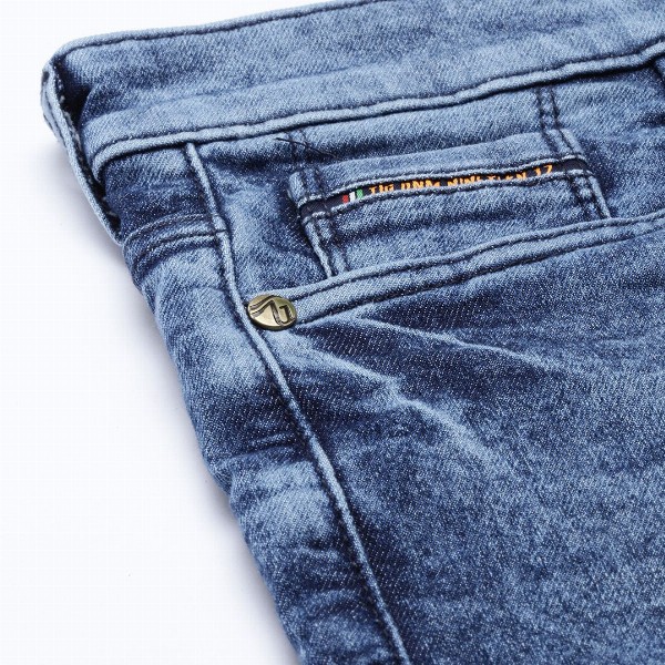 The Indian Garage Co Men Blue Slim Fit Mildly Distressed Light Fade Stretchable Jeans