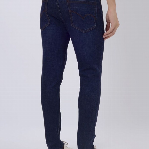 JADE BLUE Men Slim Fit Mid-Rise Light Fade Jeans