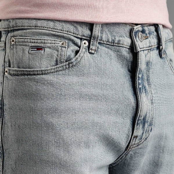 Tommy Hilfiger Men Regular Fit Light Fade Jeans