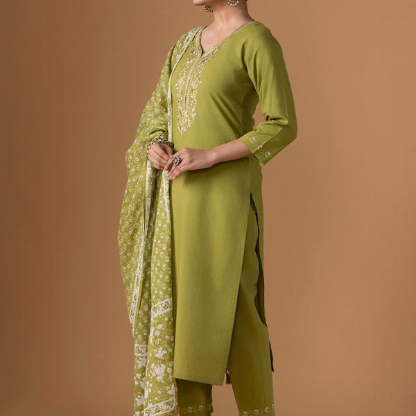 WOMEN PLUS Women Ethnic Motifs Printed Cotton Kurta with Trousers & Dupatta
