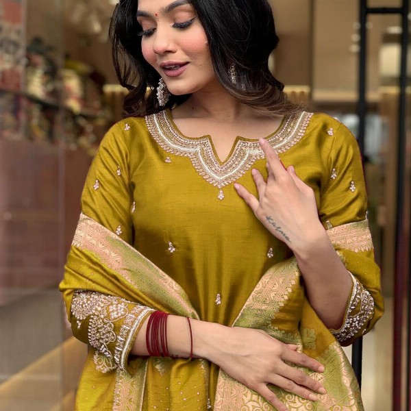 KALINI Women Floral Embroidered Notch Neck Straight Kurta With Trousers And Dupatta