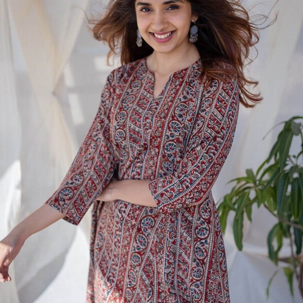 THE INDIAN ETHNIC CO Ethnic Motifs Printed A-Line Cotton Kurta