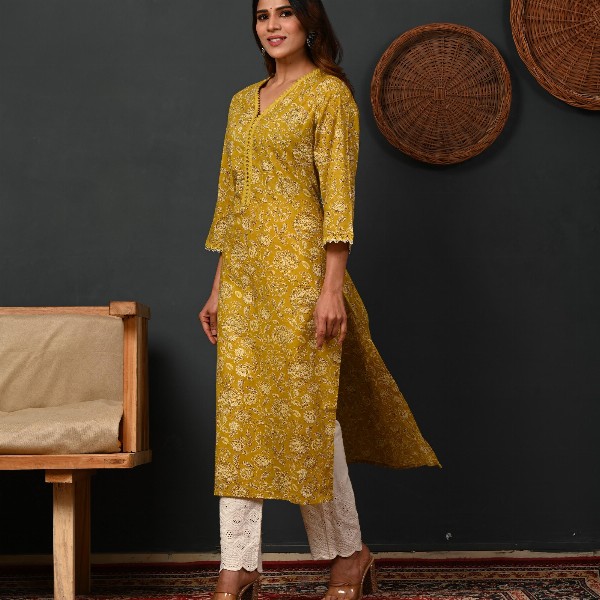 Rimeline Floral Printed V-Neck Pure Cotton Straight Kurtas
