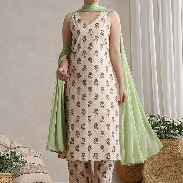 Khushal K Floral Printed V-Neck Pure Cotton Kurta With Palazzos And Dupatta