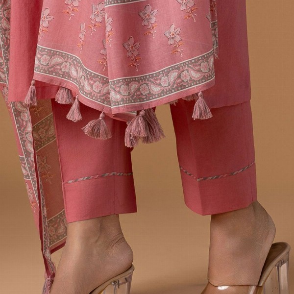 WOMEN PLUS Women Floral Embroidered Regular Pure Cotton Kurta with Trousers & Dupatta