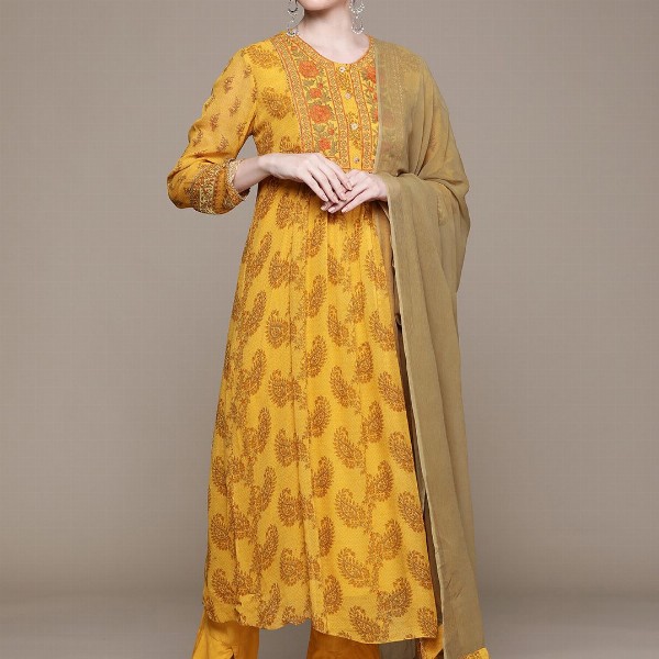 aarke Ritu Kumar Women Printed Regular Thread Work Kurta with Trousers & With Dupatta