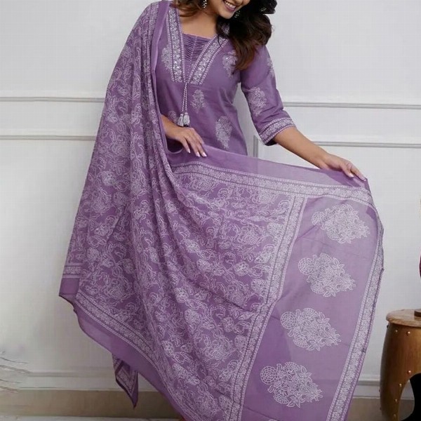 PARTHVI Floral Printed V-Neck Pure Cotton Kurta With Trousers And Dupatta