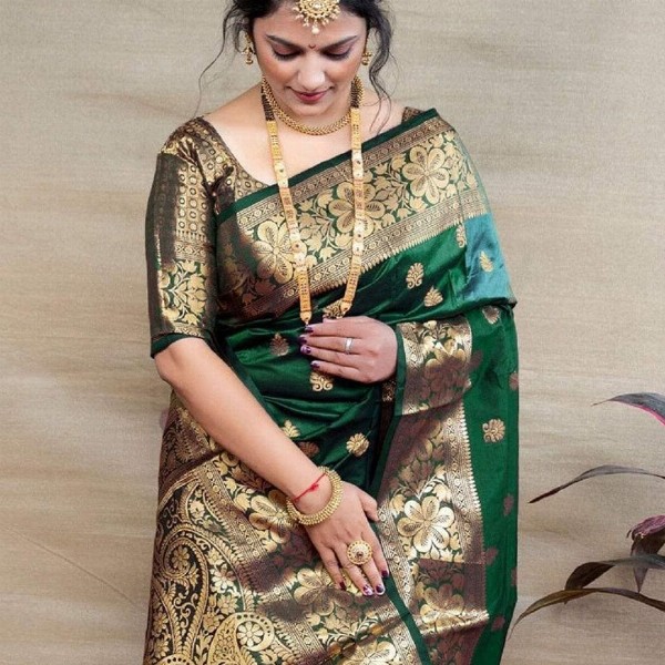 Dhyey Fashion Floral Zari Banarasi Saree