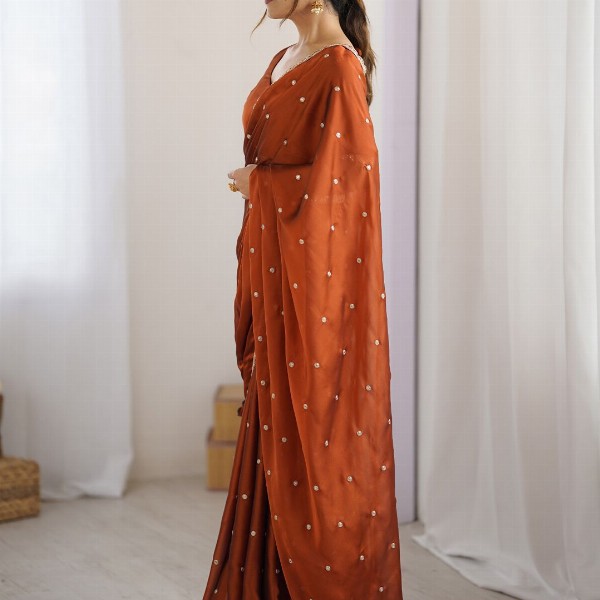 Saree mall Embellished Sequinned Floral Pure Georgette Saree