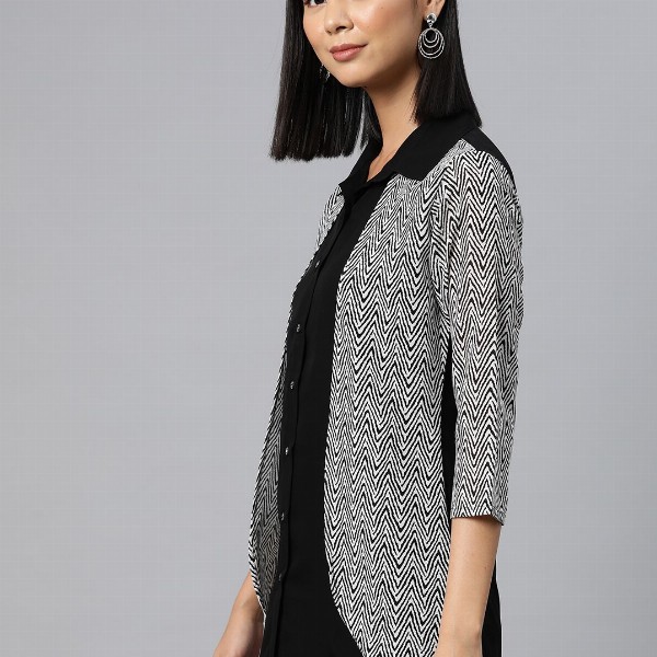 Cottinfab Geometric Print Layered Crepe Shirt Style Longline Top