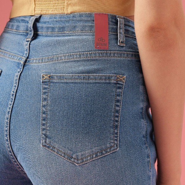 DressBerry Women Wide Leg High-Rise Light Fade Stretchable Jeans