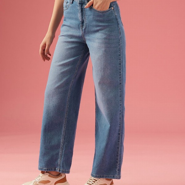 DressBerry Women Wide Leg High-Rise Light Fade Stretchable Jeans