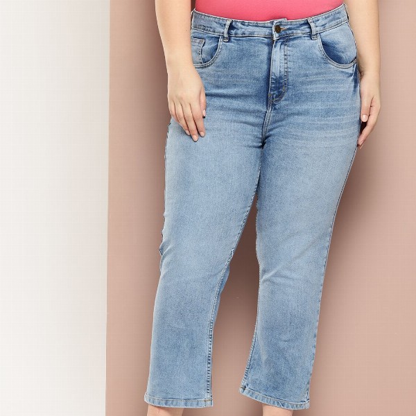 Sztori Women Plus Size Straight Fit Light Fade Stretchable Crop Jeans