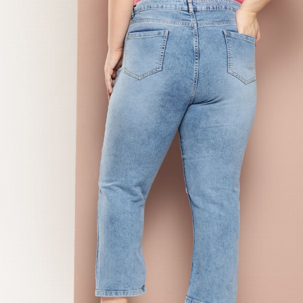 Sztori Women Plus Size Straight Fit Light Fade Stretchable Crop Jeans