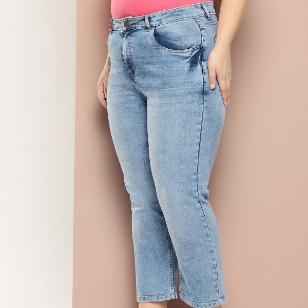 Sztori Women Plus Size Straight Fit Light Fade Stretchable Crop Jeans