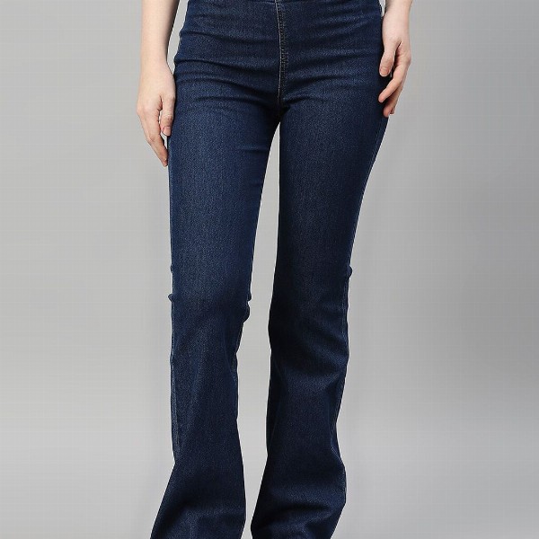 TARAMA Women Blue Bootcut Stretchable Jeans