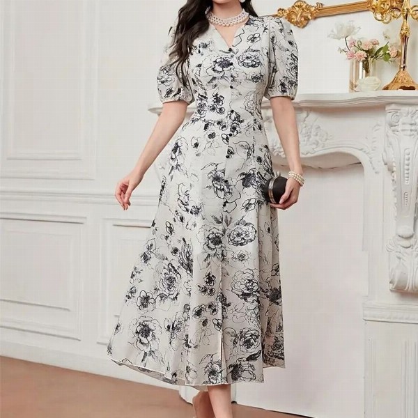 Bollyclues Women Floral Printed  A-Line Midi Dress
