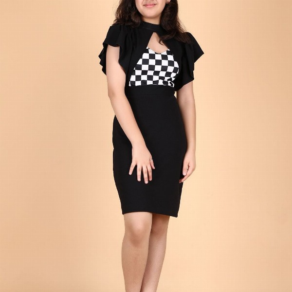 DEKLOOK Girls Checked Printed Flared Sleeves Sheath Dress