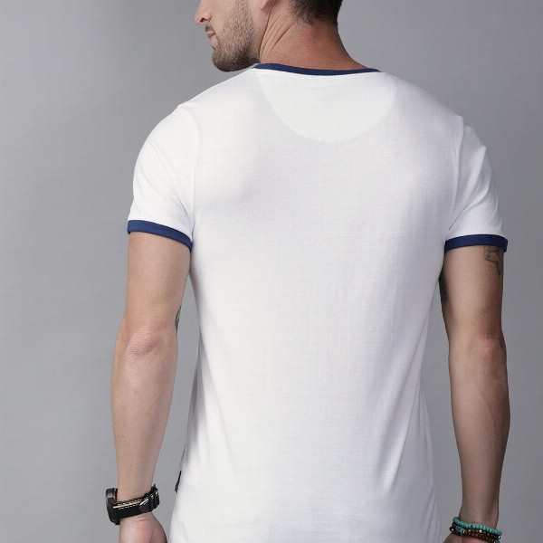 Roadster Men White Solid Round Neck Pure Cotton T-shirt with Print Detail