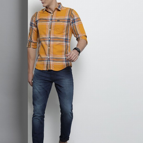 The Indian Garage Co Men Yellow Comfort Checked Regular Fit Casual Shirt