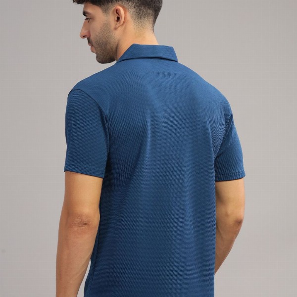 Parcel Yard Classic Geometric Self Design Spread Collar Cotton Casual Shirt