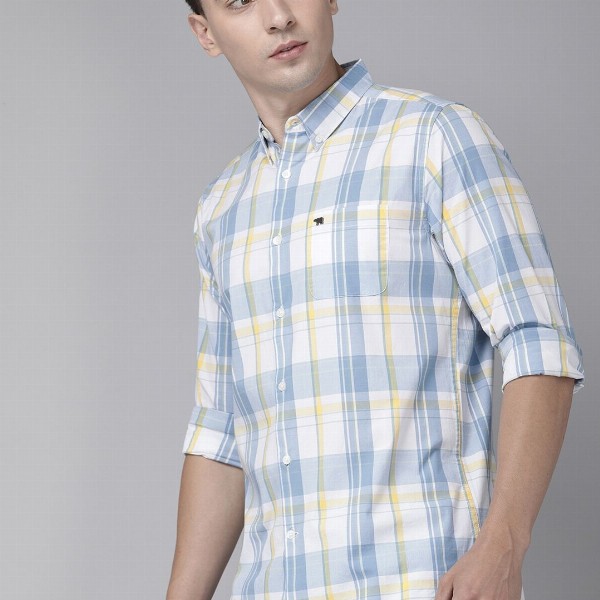 THE BEAR HOUSE Men White & Blue Classic Slim Fit Checked Pure Cotton Casual Shirt