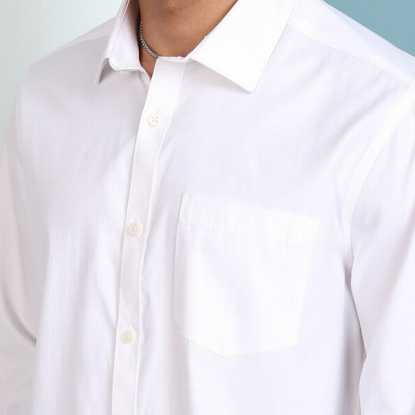 HIGHLANDER Regular Fit Button Down Collar Full Sleeve Satin Shirt