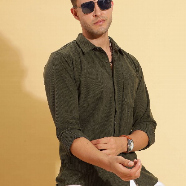HERE&NOW Spread Collar Slim Fit Corduroy Casual Shirt