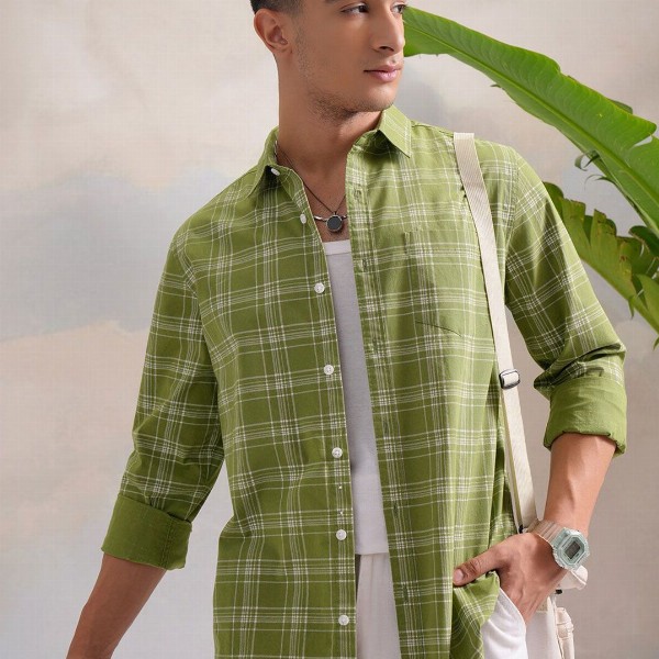 HIGHLANDER Green Classic Slim Fit Tartan Checked Spread Collar Cotton Casual Shirt